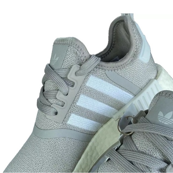 NEW Adidas Women NMD_R1 Shoes - Picture 5 of 8